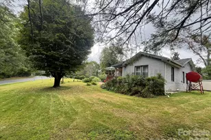 74 Vaughn Rd, Spruce Pine, NC 28777 - Photo 3