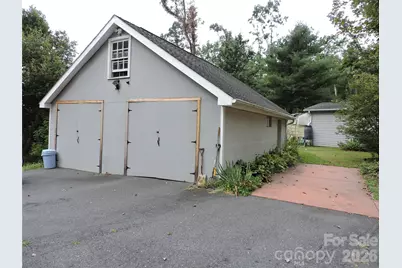 74 Vaughn Road, Spruce Pine, NC 28777 - Photo 5