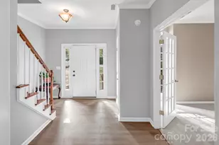 5016 Hickory Lake Ln, Matthews, NC 28105 - Photo 3