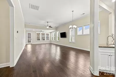 8407 Festival Way, Charlotte, NC 28215 - Photo 19