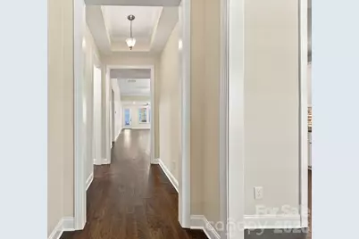 8407 Festival Way, Charlotte, NC 28215 - Photo 9