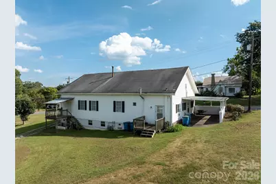 84 Falls Avenue, Granite Falls, NC 28630 - Photo 3
