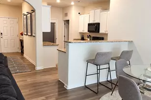 8623 Ballard Hills Ct, Charlotte, NC 28215 - Photo 9