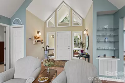 414 Ledgemont Court, Flat Rock, NC 28731 - Photo 5