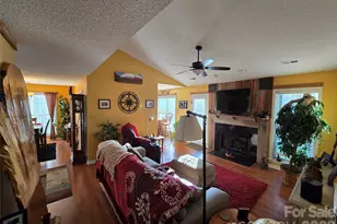 77 Stonehollow Rd, Fletcher, NC 28732 - Photo 13