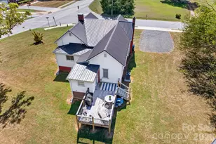 3276 E Calvin St, Claremont, NC 28610 - Photo 21