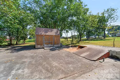 3276 E Calvin Street #1-2, Claremont, NC 28610 - Photo 27