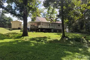 4266 Smokey Creek Rd, Lenoir, NC 28645 - Photo 5