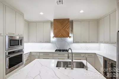 574 N Church Street, Charlotte, NC 28202 - Photo 1