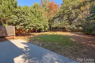6803 Flat Creek Dr, Charlotte, NC 28277 - Photo 15