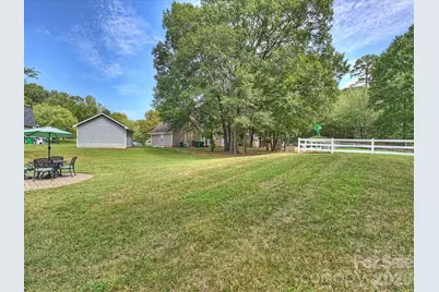 1608 Running Brook Road, Charlotte, NC 28214 - Photo 35