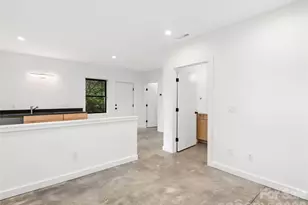 435 W Haywood St, Asheville, NC 28801 - Photo 21