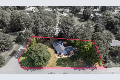 6414 Elmwood Circle, Charlotte, NC 28214 - Photo 21