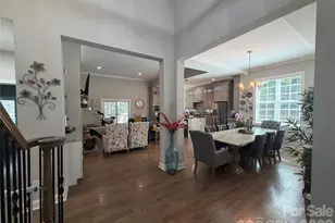7902 Denbur Dr, Charlotte, NC 28215 - Photo 27