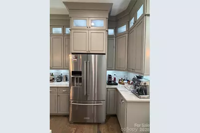 7902 Denbur Drive, Charlotte, NC 28215 - Photo 33