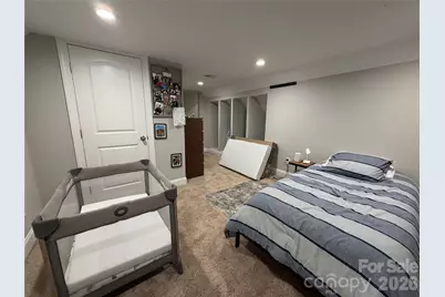 7902 Denbur Drive, Charlotte, NC 28215 - Photo 21