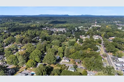 309 S Main Avenue S, Newton, NC 28658 - Photo 33