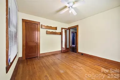 309 S Main Avenue S, Newton, NC 28658 - Photo 25