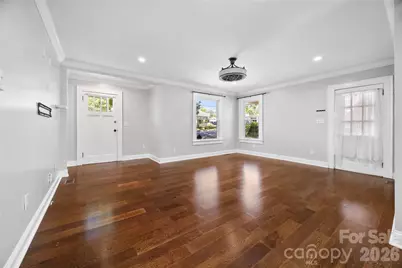 309 S Main Avenue S, Newton, NC 28658 - Photo 13