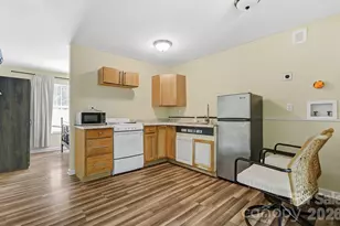 312 Jack St, Hendersonville, NC 28792 - Photo 29