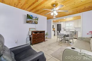 312 Jack St, Hendersonville, NC 28792 - Photo 7
