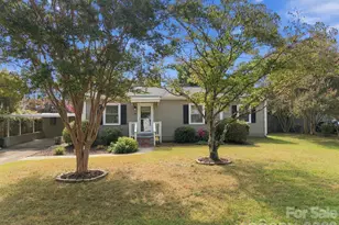 208 Faile St, Fort Mill, SC 29715 - Photo 1