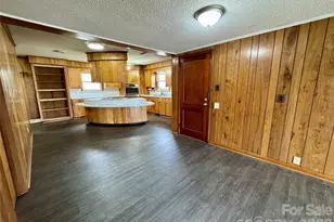 545 Collins St, Kannapolis, NC 28083 - Photo 11