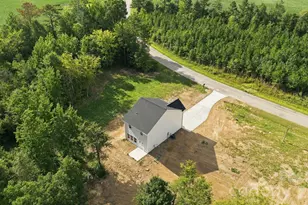 719 Hazel Blakeney Rd, Pageland, SC 29728 - Photo 5