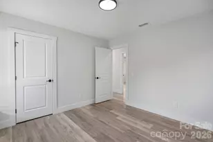 308 N Caldwell Ave, Newton, NC 28658 - Photo 13