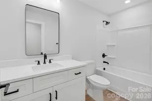 308 N Caldwell Ave, Newton, NC 28658 - Photo 11