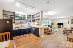 1 Pheasant Ridge Dr, Asheville, NC 28804 - Photo 25