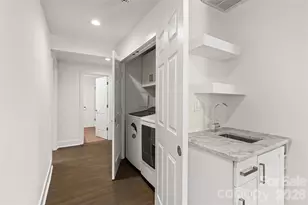 442 Lorna St, Charlotte, NC 28205 - Photo 29