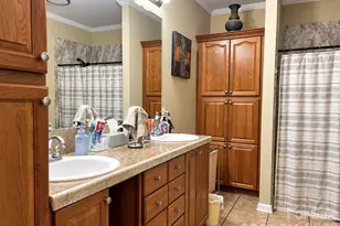 1046 Edgemont Terrace, Morganton, NC 28655 - Photo 13