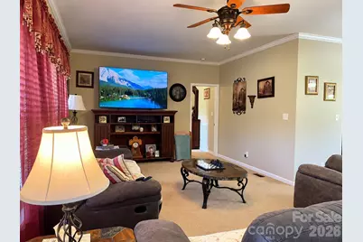 1046 Edgemont Terrace, Morganton, NC 28655 - Photo 9