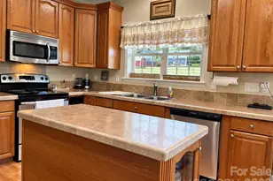 1046 Edgemont Terrace, Morganton, NC 28655 - Photo 7