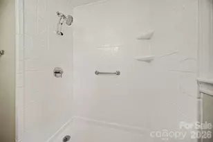 3960 Bristol Dr, Charlotte, NC 28208 - Photo 21