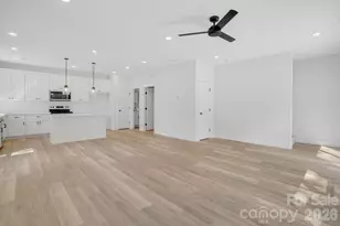 1402 N Modena St, Gastonia, NC 28054 - Photo 5