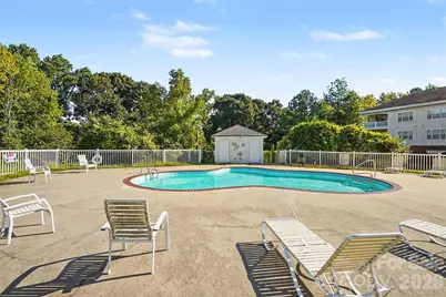9243 Meadow Vista Road, Charlotte, NC 28213 - Photo 5