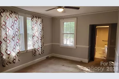 504 Chesterfield Avenue, Lancaster, SC 29720 - Photo 11
