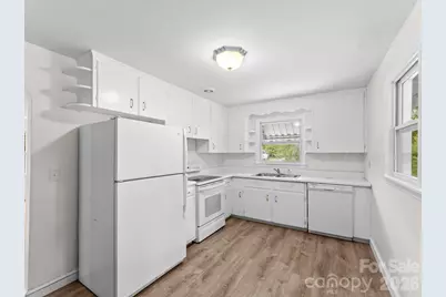 400 Monte Vista Road, Candler, NC 28715 - Photo 13
