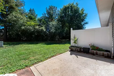 2738 Mill Valley Court, Matthews, NC 28105 - Photo 35