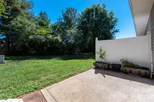 2738 Mill Valley Ct, Matthews, NC 28105 - Photo 35