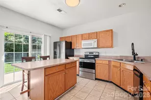 2738 Mill Valley Ct, Matthews, NC 28105 - Photo 15