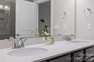 14830 Batteliere Dr, Charlotte, NC 28278 - Photo 11