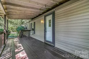17 Blackberry Ln, Candler, NC 28715 - Photo 7