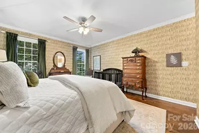 114 6th Avenue NE, Hickory, NC 28601 - Photo 25