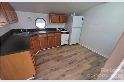 102 Malvern Drive, Hendersonville, NC 28739 - Photo 5