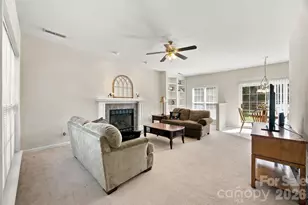 2807 Edgebrook Cir, Matthews, NC 28105 - Photo 3