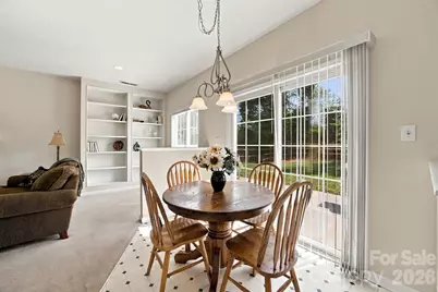 2807 Edgebrook Circle, Matthews, NC 28105 - Photo 7