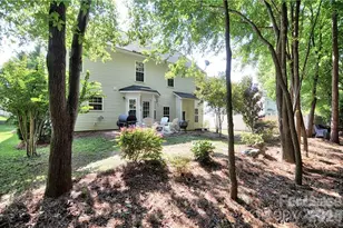 19243 Kanawha Dr, Cornelius, NC 28031 - Photo 17